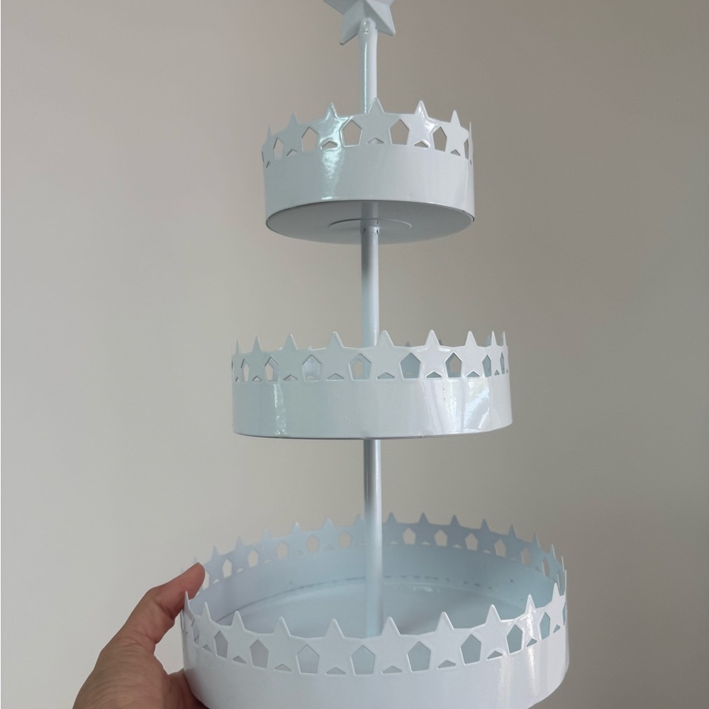 White Tiered Star Cupcake Stand